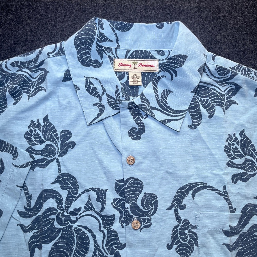 Tommy Bahama Button Down Mens XXL Blue Excellent Silk Floral Camp Shirt